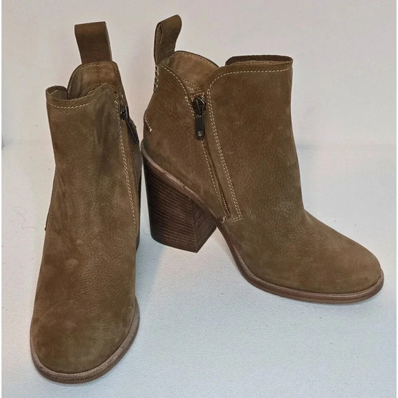 UGG Australia Womens Pixley Tan Ankle Boots Bootie Stacked Size 10 1095057 - Picture 1 of 10